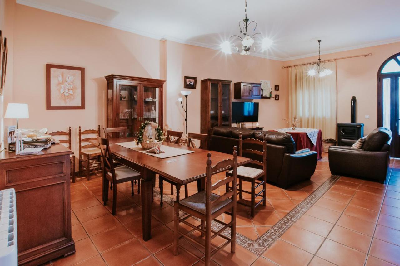 Cabeza la Vaca Casa Rural Con Jacuzzi, Sauna, Barbacoa Y Barra מראה חיצוני תמונה