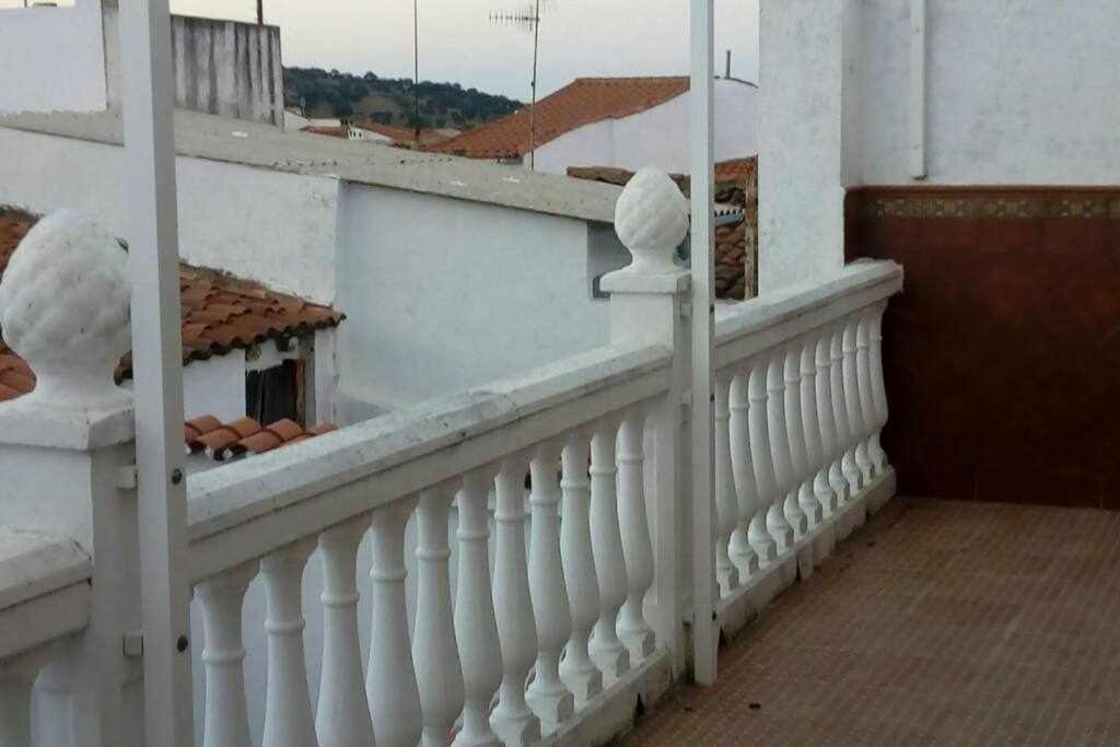 Cabeza la Vaca Casa Rural Con Jacuzzi, Sauna, Barbacoa Y Barra מראה חיצוני תמונה